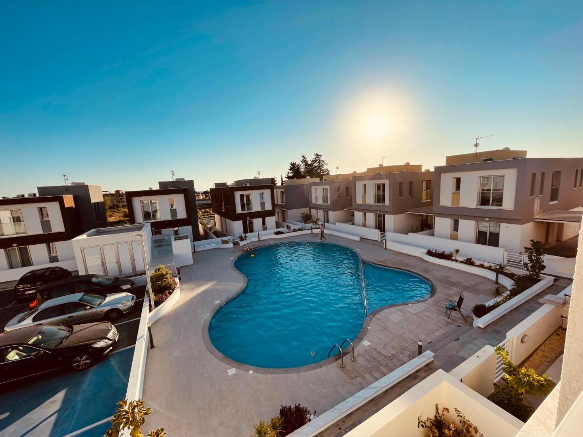 Paphos City Center Cozy Apt מראה חיצוני תמונה